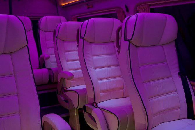 Private Transfer , from or to Santorini Airport / Port / Hotel - Returning from the hotel to the port or airport