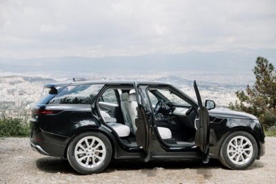 Private Transfer from/to Athens Airport/Hotel in Athens - Choosing the Right Vehicle for Your Bags