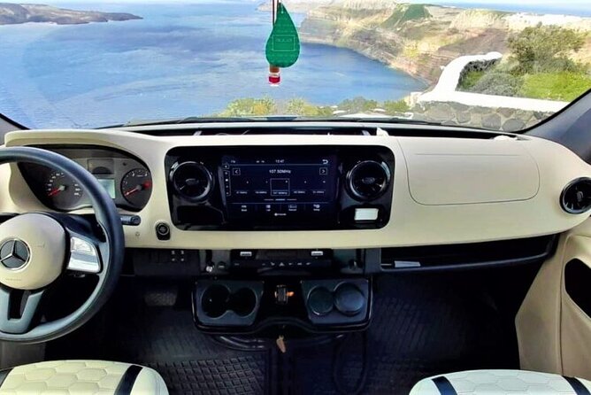 Private Transportation from Airport to Oia - Is $93.09 good value for your group?