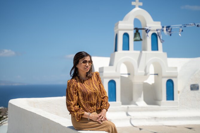 Private Walking Tour in Santorini with Personal Photographer - The $581.78 price, and who gets the best value