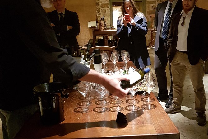 Private Wine Tasting Experience of Greek Awarded Wines at Athens Wine Suburb - Booking details worth knowing before you go