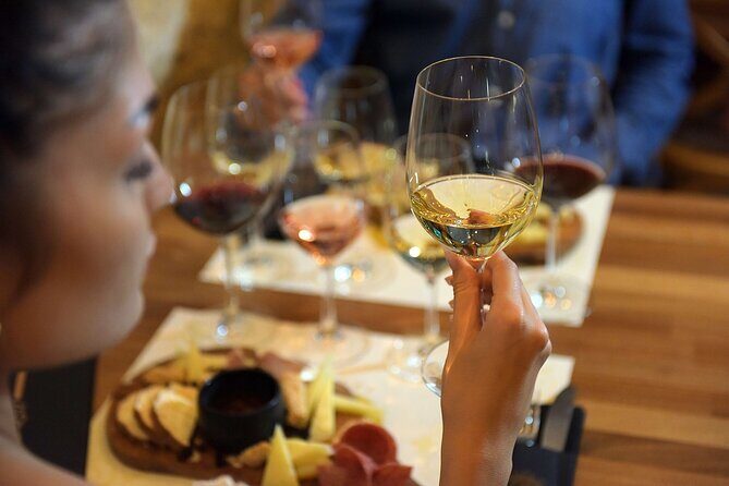 Private Wine Tasting Under the Guidance of a Sommelier in Rhodes - The 50-Minute Flow at 10GR: What Happens From Start to Finish