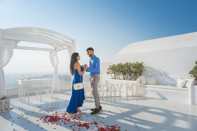 Proposal Photoshoot Santorini - Planning the surprise before you arrive
