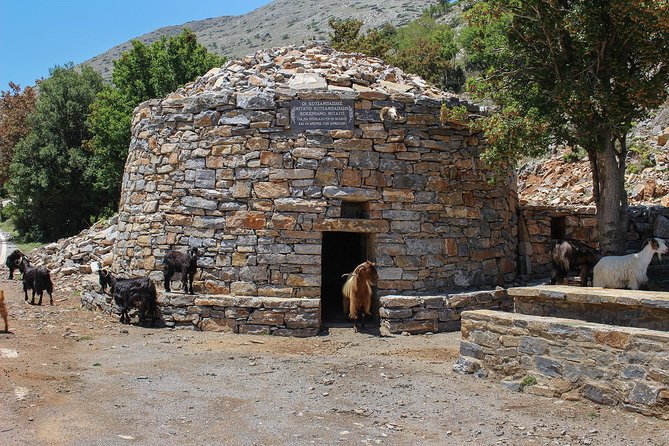 PSILORITIS(mount Ida) Crete's Highest Point 2456m - Walking through changing terrain