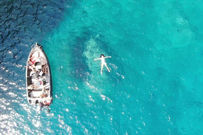 Rent a Boat in Santorini without a License - Key highlights that make this boat day worth it