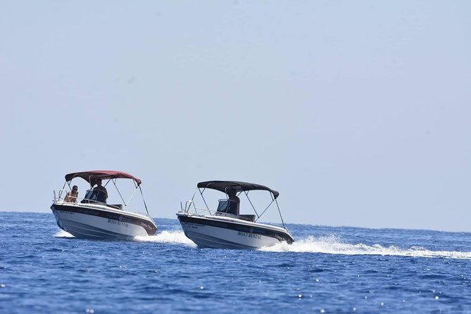Rent a Boat in Santorini without a License - Entering Your 10-Hour Day: What the Timing Really Means
