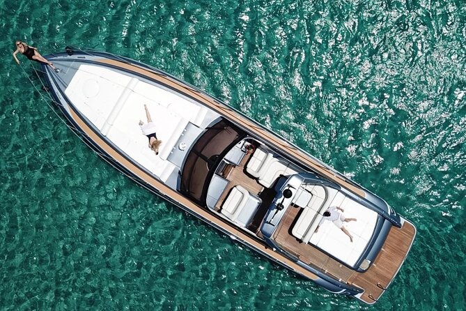 Rent a Yacht at Mykonos Princess V55 - Key points for your Mykonos yacht day