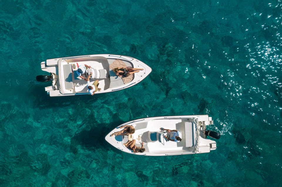 Rent Boat from Marathi Without Skipper 30hp - Five hours between coves and open water
