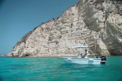 Rent Boat from Marathi Without Skipper 30hp - Seitan Limania and its turquoise water
