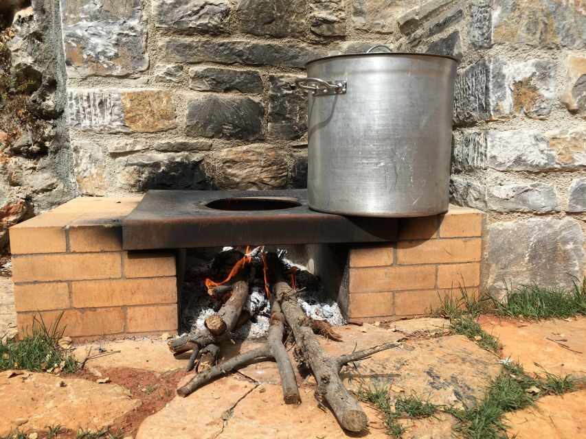 Rethymno 4x4 Safari: Tastes & Farm Experience - The mitato shepherd’s hut and live cheese-making
