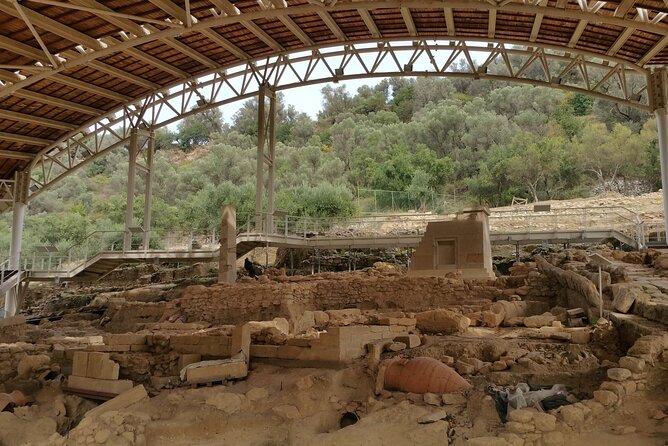 Rethymno: Arkadi Monastery, Margarites Village & Melidoni Cave. - Arkadi Monastery and the 1866 story