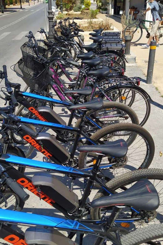 Rethymno: e-Bike Tour on the old city - Neratze Mosque, St. Francis, and Guora Gate