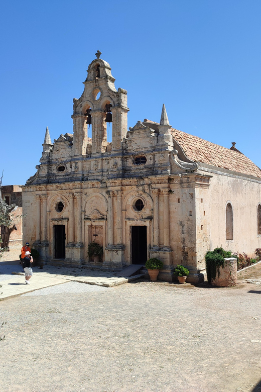 Rethymno: e-Bike tour to Arkadi monastery - Riding through villages instead of passing them by
