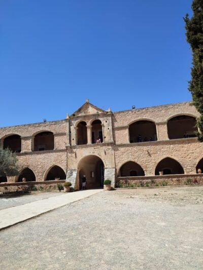 Rethymno: e-Bike tour to Arkadi monastery - Why the e-bike makes this route possible