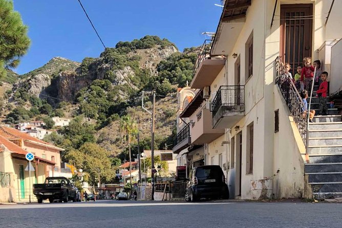 Rethymno Inland - St. Anthony Gorge: pack shoes for the moderate walk