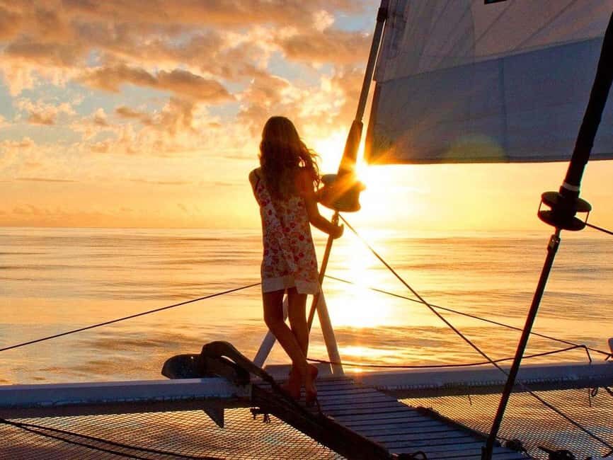 Rethymno: Luxury Sunset Cruise with Dinner and Drinks - Who Should Book This (and Who Might Prefer Another Option)?