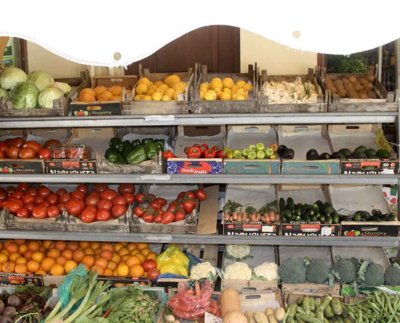 Rethymno: Private Old Town Highlights Tour with Street Food - What you actually taste during the walk