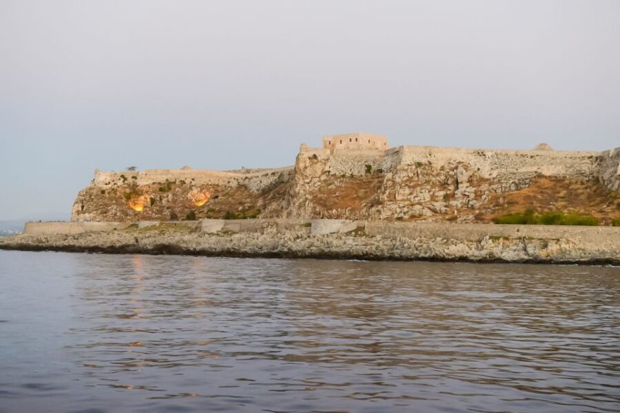 Rethymno: Sunset Cruise on a Wooden Pirate Boat - What You’ll See: Fortezza, the Venetian Port, and Rethymno at Twilight
