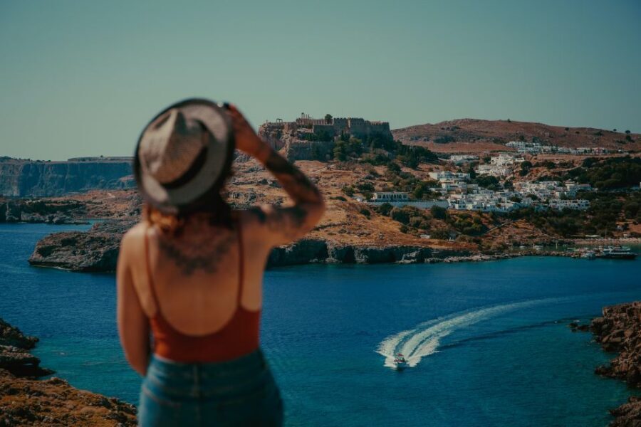 Rhodes: Acropolis of Lindos Entry Ticket with Audio Guide - Lindos Acropolis in 45 minutes: what makes it worth the effort