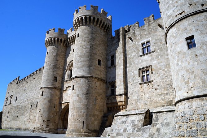 RHODES BEST TOUR FOR SOPHISTICATED TRAVELERS - 15 People/6:30h - Why this Rhodes tour works best for a small private group