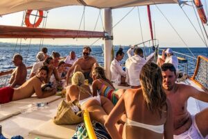 Rhodes Day Cruise (with lunch & unlimited drinks) 5,5 Hours - Three swim stops in one day: how the pacing really works