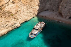 Rhodes: Morning Cruise to Symi Island & St. George Bay - Morning pickup to Mandraki Harbour: the part that can make or break your day