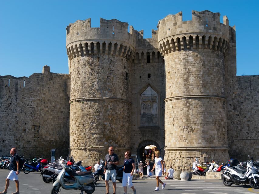 Rhodes: Palace of Grand Master Ticket & Rhodes SG audio tour - Timed entry in Rhodes Old Town: why timing matters here
