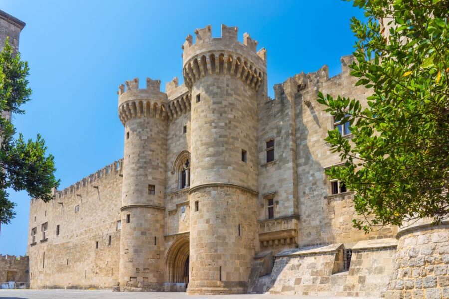 Rhodes: Palace of the Grand Master E-Ticket & Audio Tour - Why the Palace of the Grand Master feels different from other museums