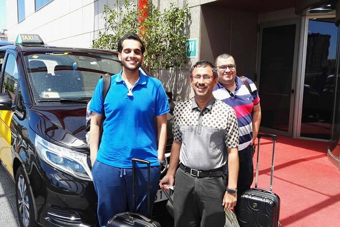 Rhodes Private Return Transfer - Rhodes Airport to Rhodes Town city (and return) - Who should book this private transfer?