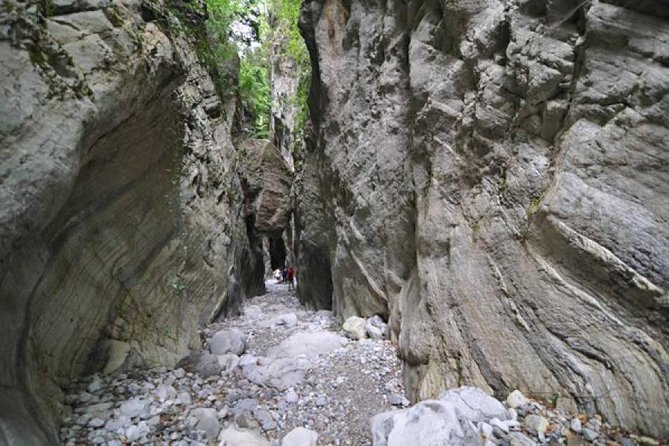 Ridomo Gorge hike to MANA spring - Key points to know before you book