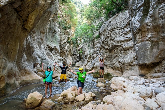 River Trekking in Neda - What guides Georgos and Foivos add