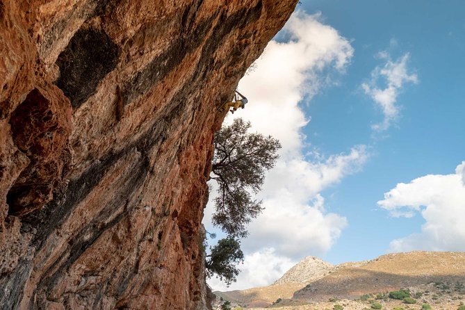 Rock Climbing Course - Six hours of climbing, starting at 10 a.m.