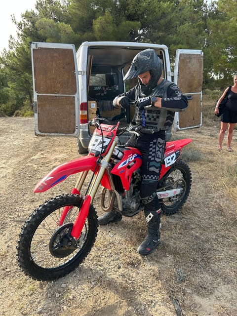 Rodos: Rent a Motocross bike - What the 2.5-hour session is likely to feel like