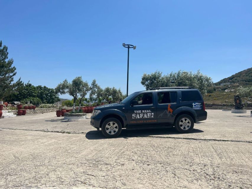 Safari: Juhtas mount,raki and wine distillery,explore crete - Stironas lunch, wine, raki, and local shopping