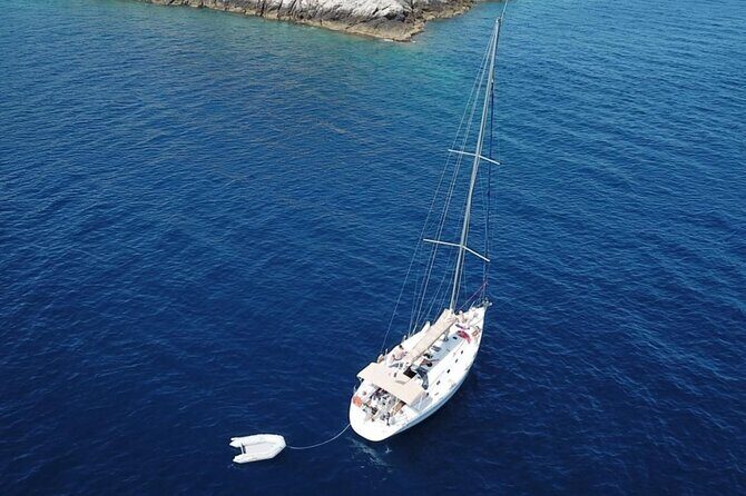 Sailing Boat Small Group Kleftiko and Sikia Cave West of Milos - Sikia Cave: how to enjoy it when it’s mostly for photos