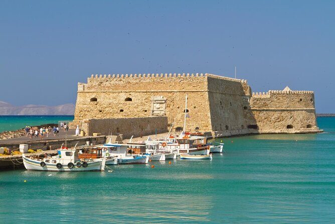 Sailing Cruise to Dia Island with Meal and Water Activities - When this cruise is the right match