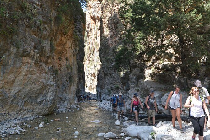 Samaria Gorge Hike - Omalos Stop and Xyloskalo Breakfast: your pre-hike reset