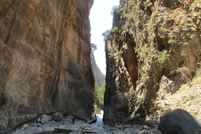 Samaria Gorge Trek: Full-Day Excursion from Heraklion with Guide - From Heraklion to the White Mountains