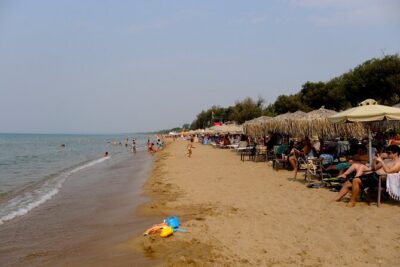 Sandy Shores Shuttle: Your Gateway to Kourouta Beach - The 30-minute coach ride through western Greece