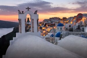 Santorini 2-Day Combo: Volcano Boat Cruise & Island Bus Tour - Day 1 on the Volcano Cruise: Nea Kameni, Hot Springs at Palea Kameni, and a Caldera Sail