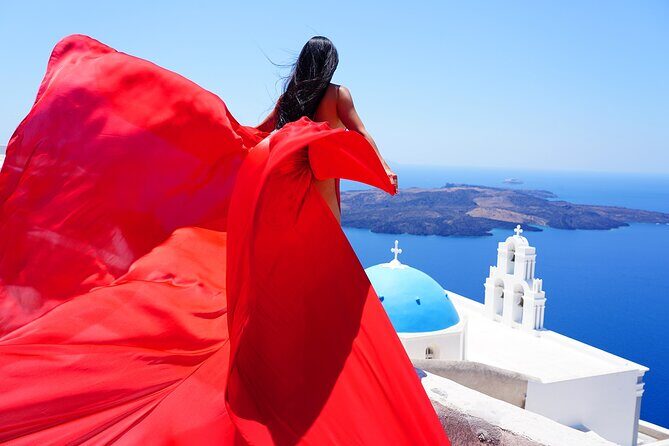 Santorini 2h Private Flying Dress Photoshoot with Transportation - Oia stop: blue domes, crowds, and how morning light behaves