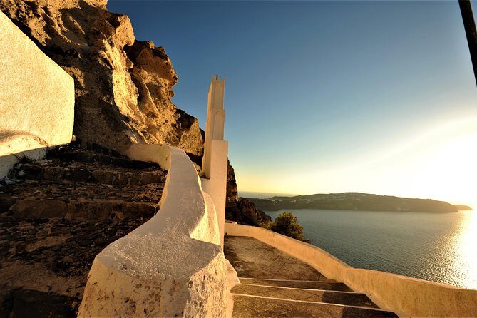 Santorini 3-Winery Tour with 12 Wine Tastings and Oia Sunset - Who this tour fits best (and who should skip it)