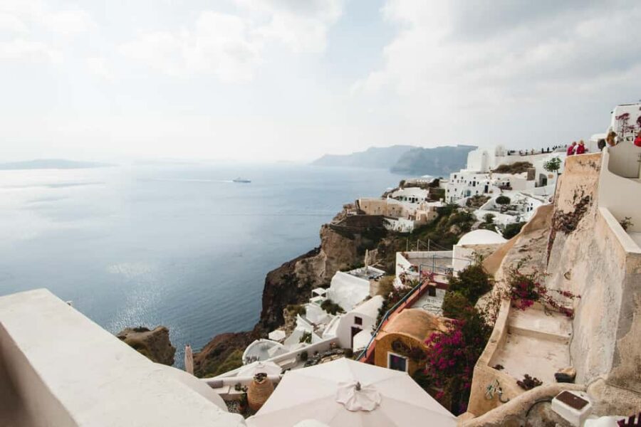 Santorini: 5‑Hour Private Tour for Cruise Ship Guests - Imerovígli and the caldera curve: quick stop, big payoff