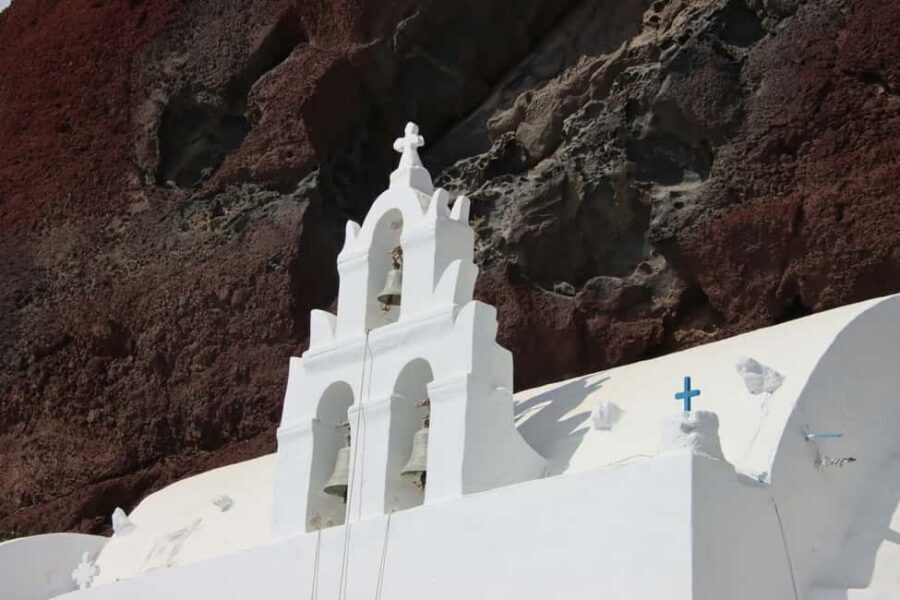 Santorini: 5‑Hour Private Tour for Cruise Ship Guests - Pyrgos Kallistis and traditional Santorini moments