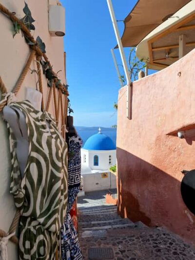 Santorini: 6-Hour Private Sightseeing Tour - Starting at the Caldera and heading toward Oia