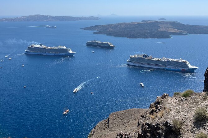 Santorini Airport Private Transfer - George’s style of service