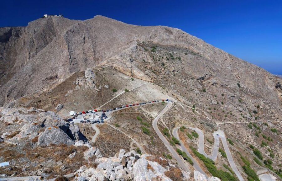 Santorini: Akrotiri Excavation, Megalochori, & Beaches Tour - Key things you should know before you go