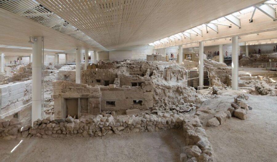 Santorini: Akrotiri Prehistoric City Guided Walking Tour - Should you book this Akrotiri guided walking tour?