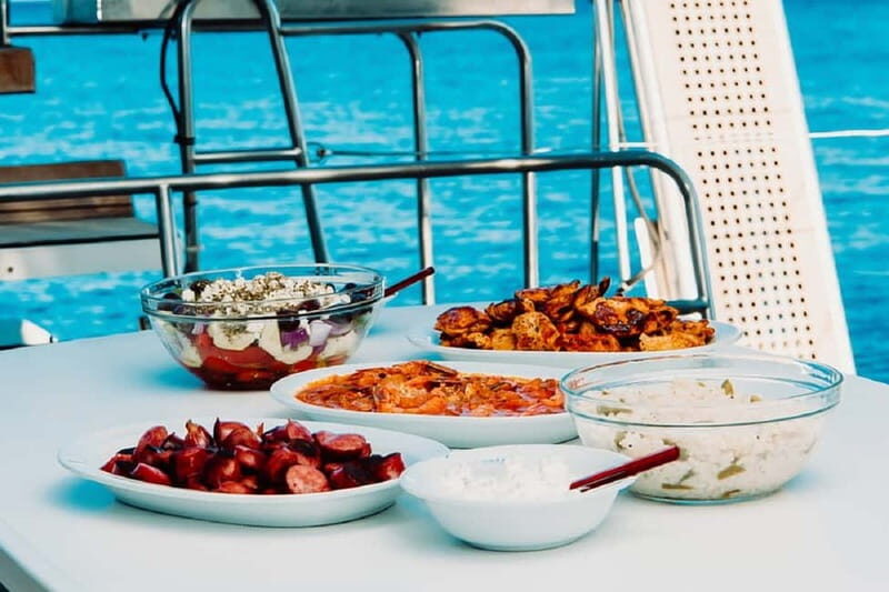 Santorini: All-Inclusive Private Catamaran Experience - A private catamaran on the Santorini caldera: what you really get