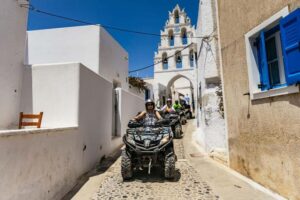 Santorini: ATV Quad Bike Tour with Lunch and Pickup - The 3-hour flow: pickup, training, stops, then a proper Greek lunch